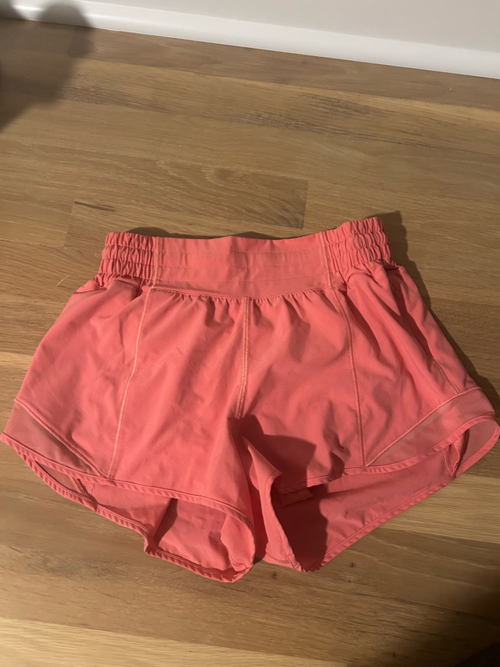 Lululemon Hotty Hot high rise 2.5” Shorts